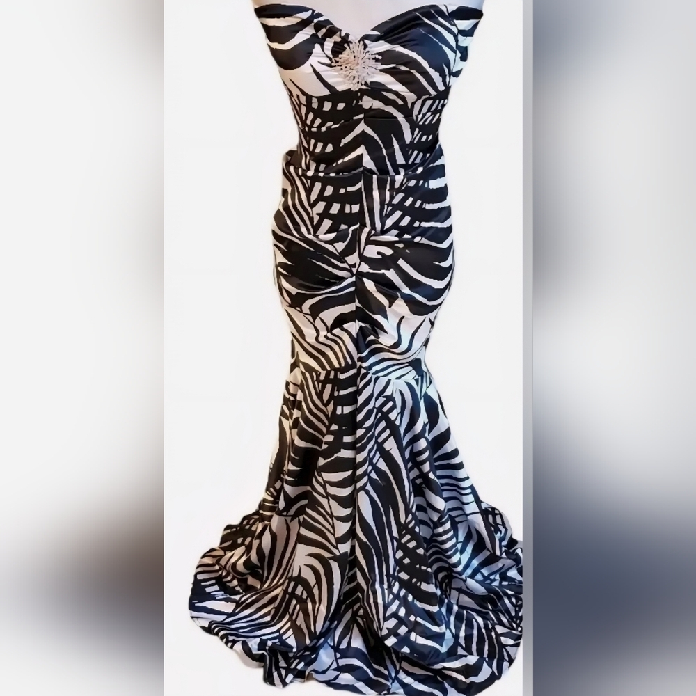 Cache Zebra Print Strapless Mermaid Dress